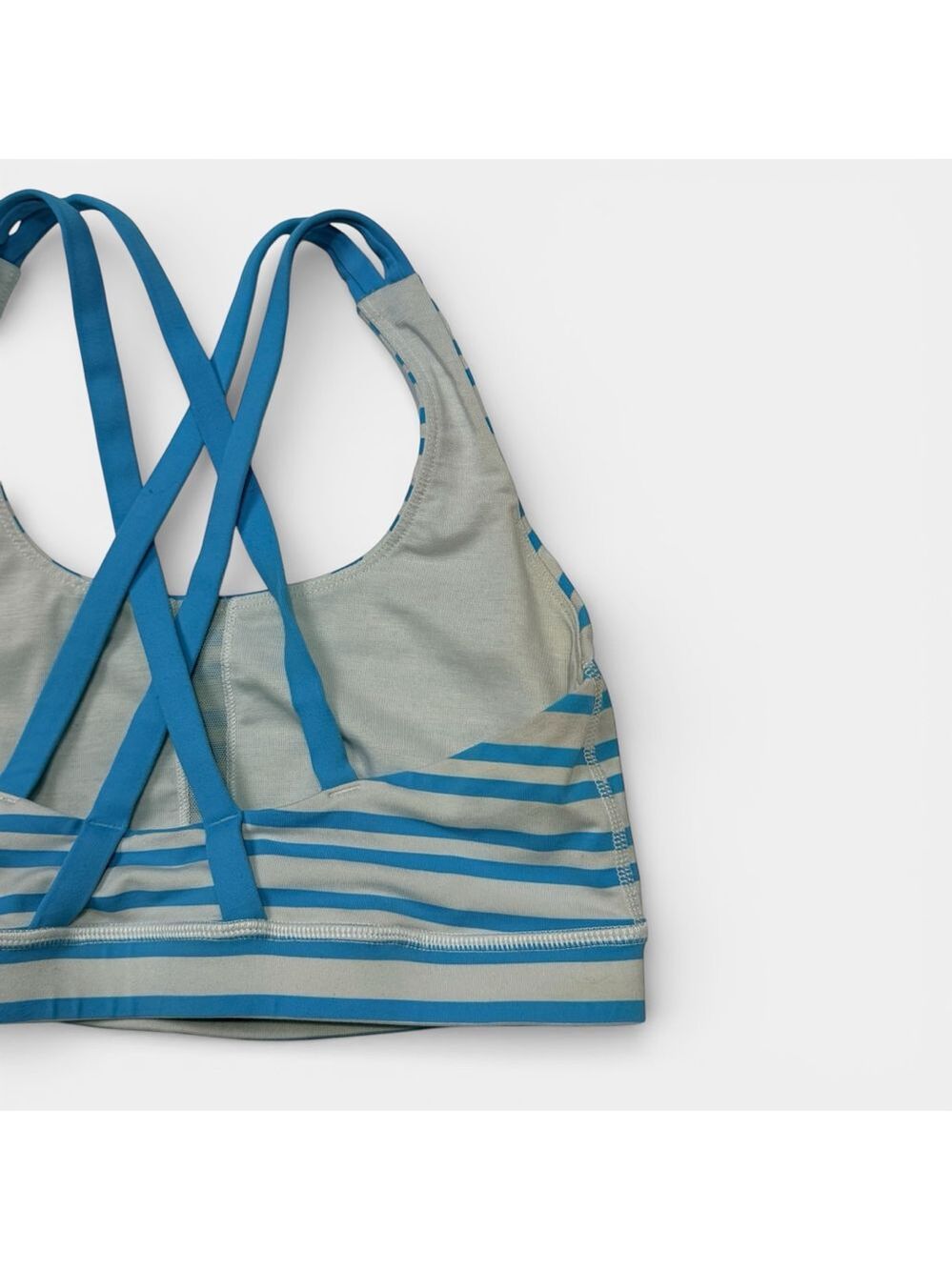 LULULEMON Energy Bra Twin Stripe Spry Blue Sports Bra, Athletic Bra, Sz 6 - Picture 8 of 13